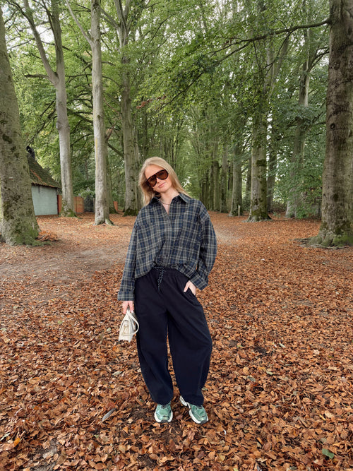 BILLIE BARREL TROUSER - NAVY
