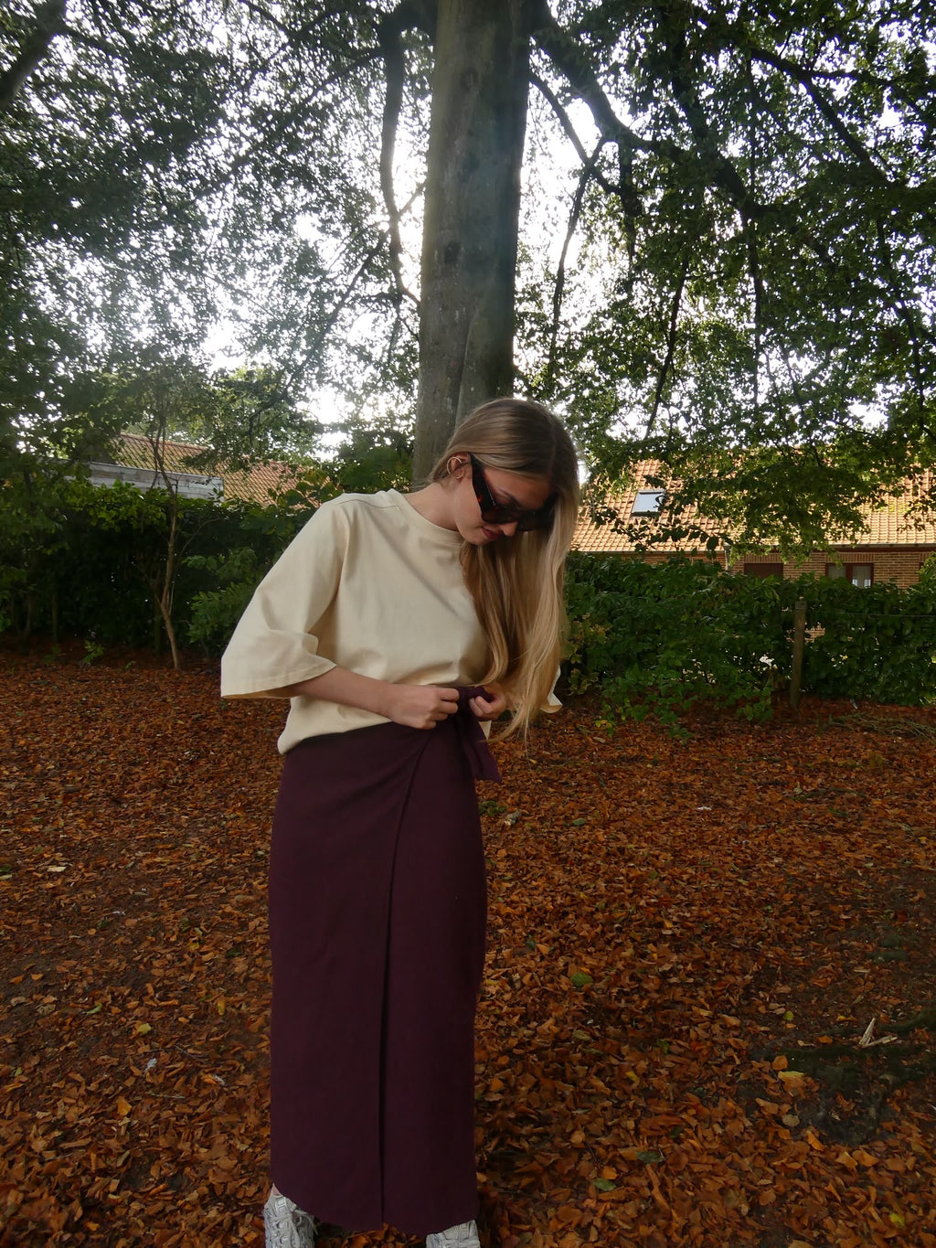 JUNE LONG SKIRT - BURGUNDY